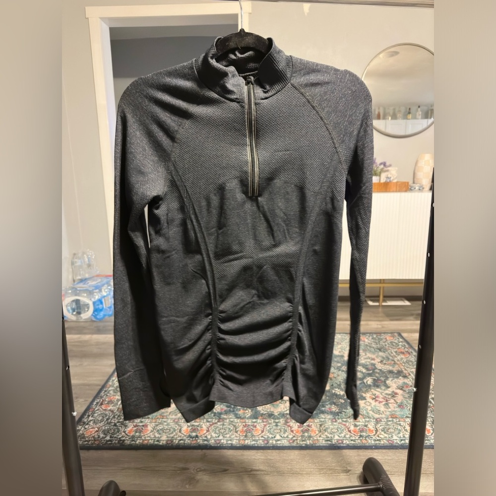 Athleta running top